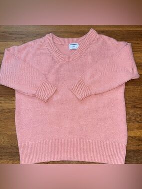 🍑 Old Navy peach-colored sweater. Size M Tall.